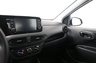 Halvkombi Hyundai i10 12 av 16