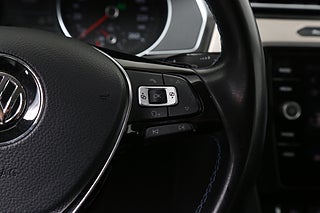 Kombi Volkswagen Passat 14 av 26