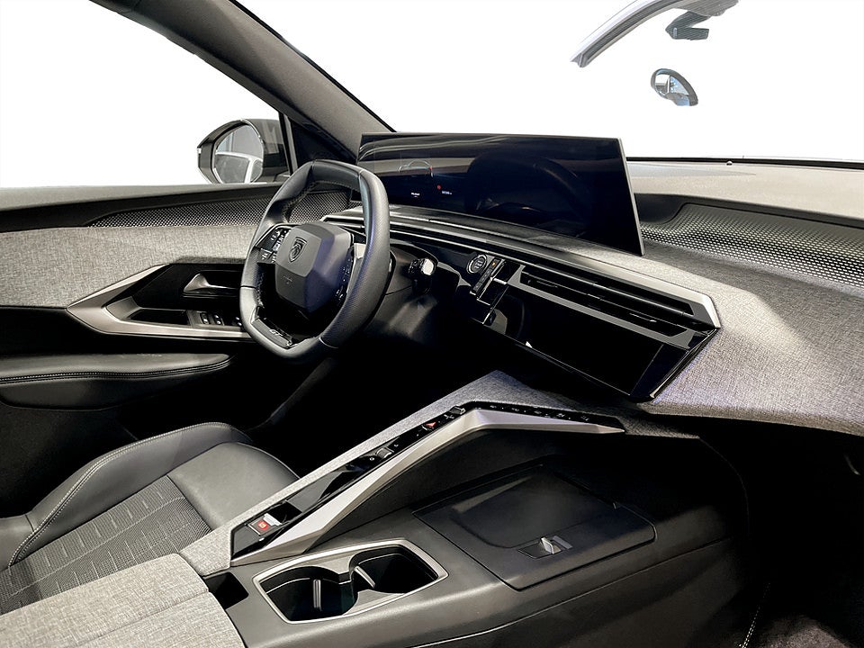 Bild på Peugeot 3008 GT Hybrid 145hk Aut B-KAMERA CARPLAY