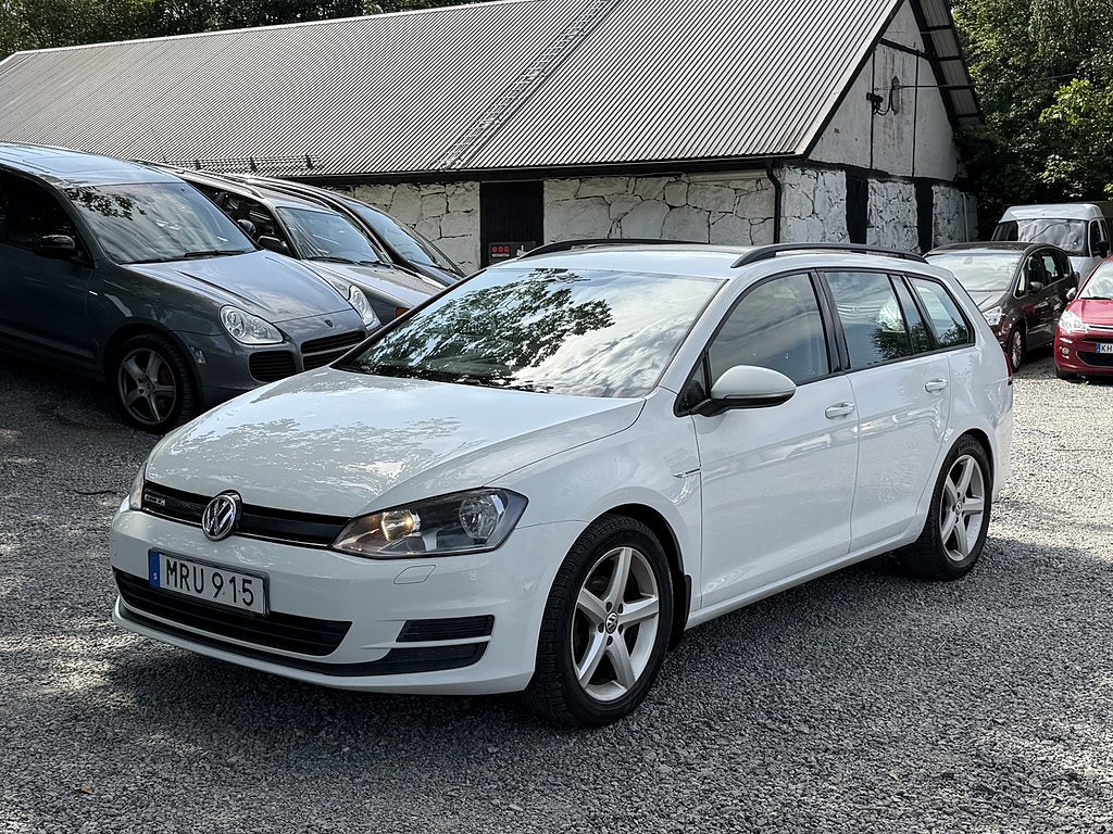 Volkswagen Golf Sportscombi 1.6 TDI DPF BlueMotion Masters Euro 5
