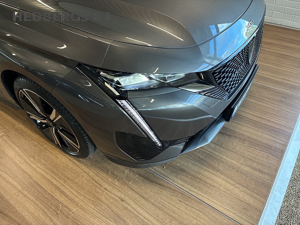Peugeot 308 SW 1.2 PureTech 130hk Automat GT  thumbnail