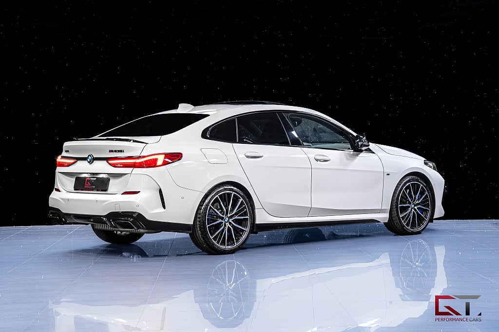 BMW M235I xDrive Gran Coupé M Performance Pano H/K Sportchassi