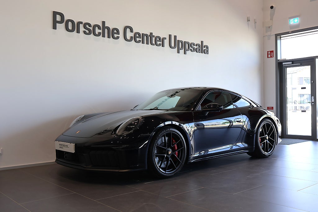 Porsche 911 Carrera GTS