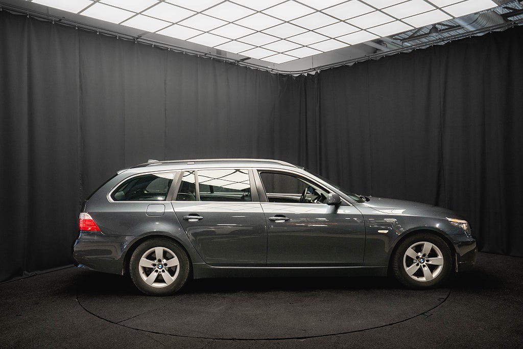 BMW 523I DAKOTA LÄDER DRAG P-SENSORER 3-ÄGARE 190hk
