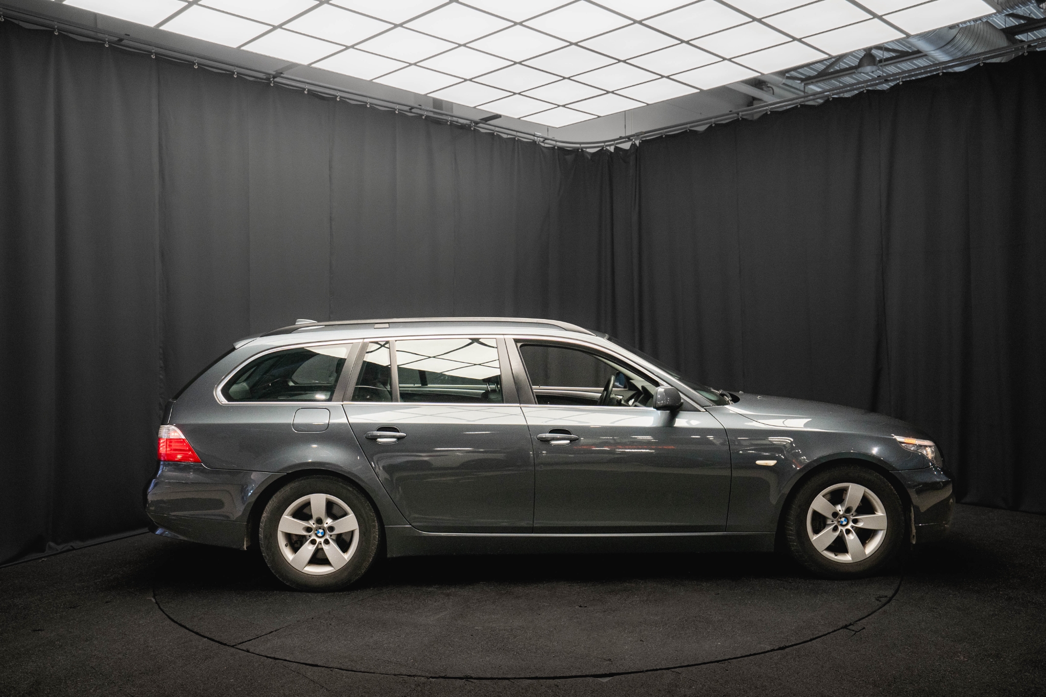 BMW 523 2008, bild 5/42