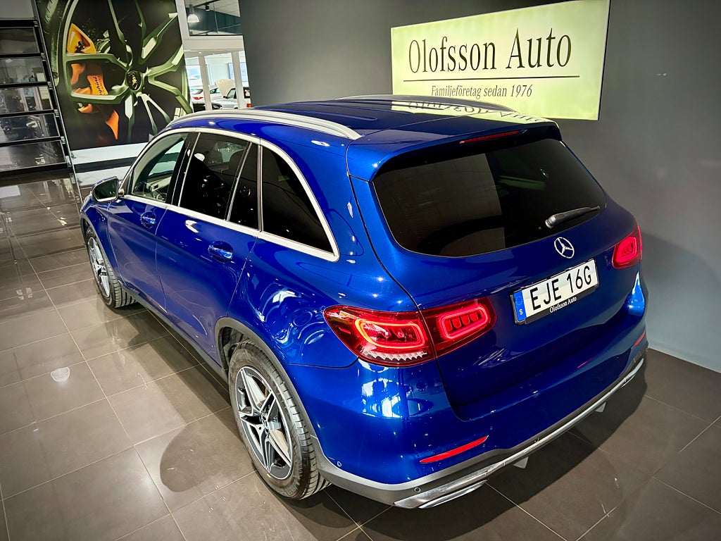 Mercedes-Benz GLC 220 d 4MATIC AMG Värmare Digital  Cockpit - bild 7