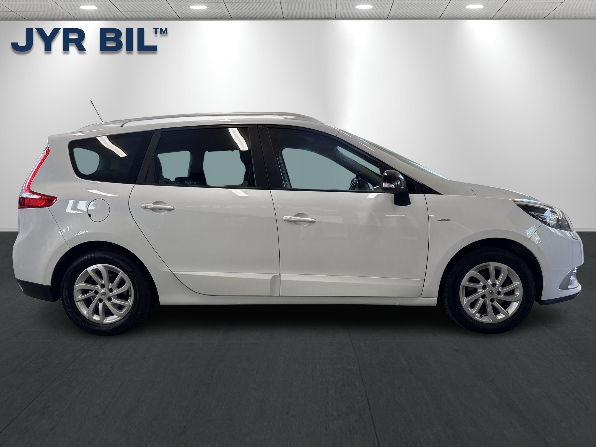 Renault Grand Scenic 2015, bild 2/44