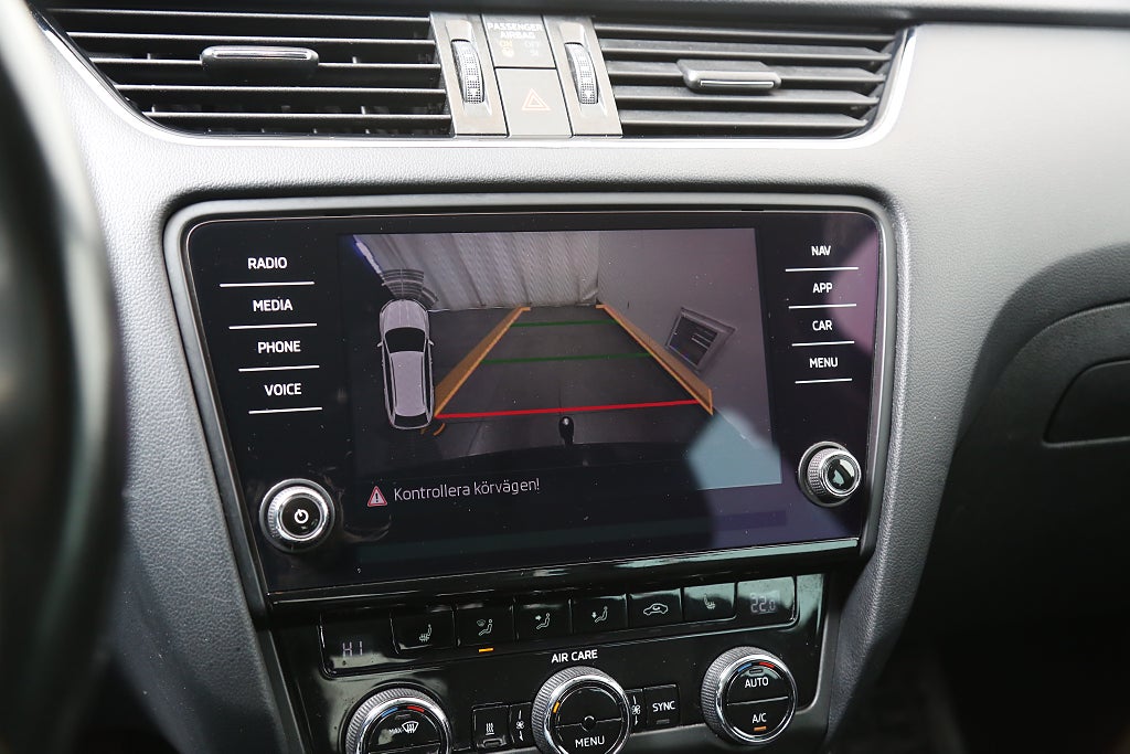 Skoda Octavia 1,4 TSI 150hk Style DSG Kombi Premiumpkt Webasto Drag 2018