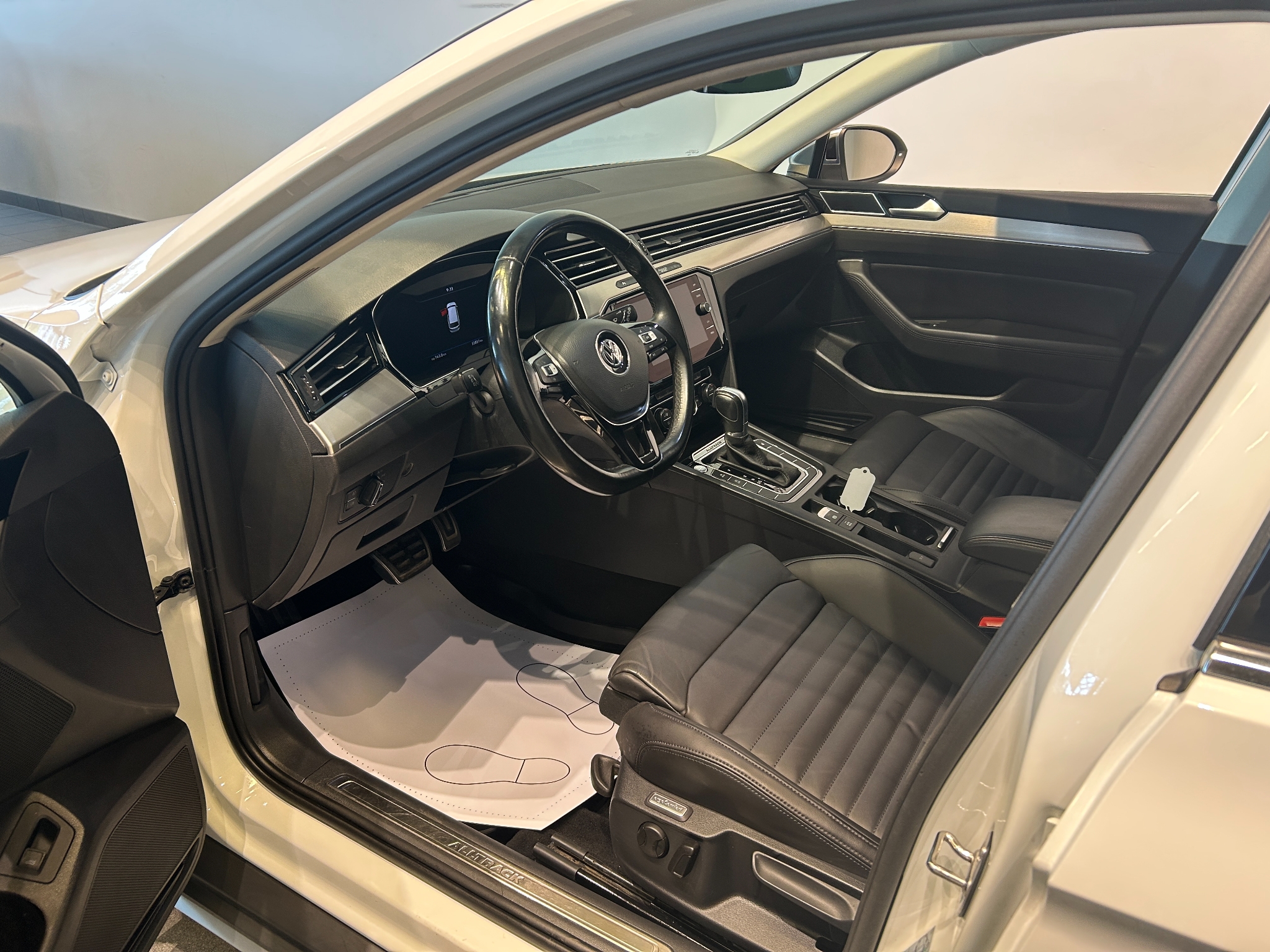 Volkswagen Passat 2019, kuva 5/34