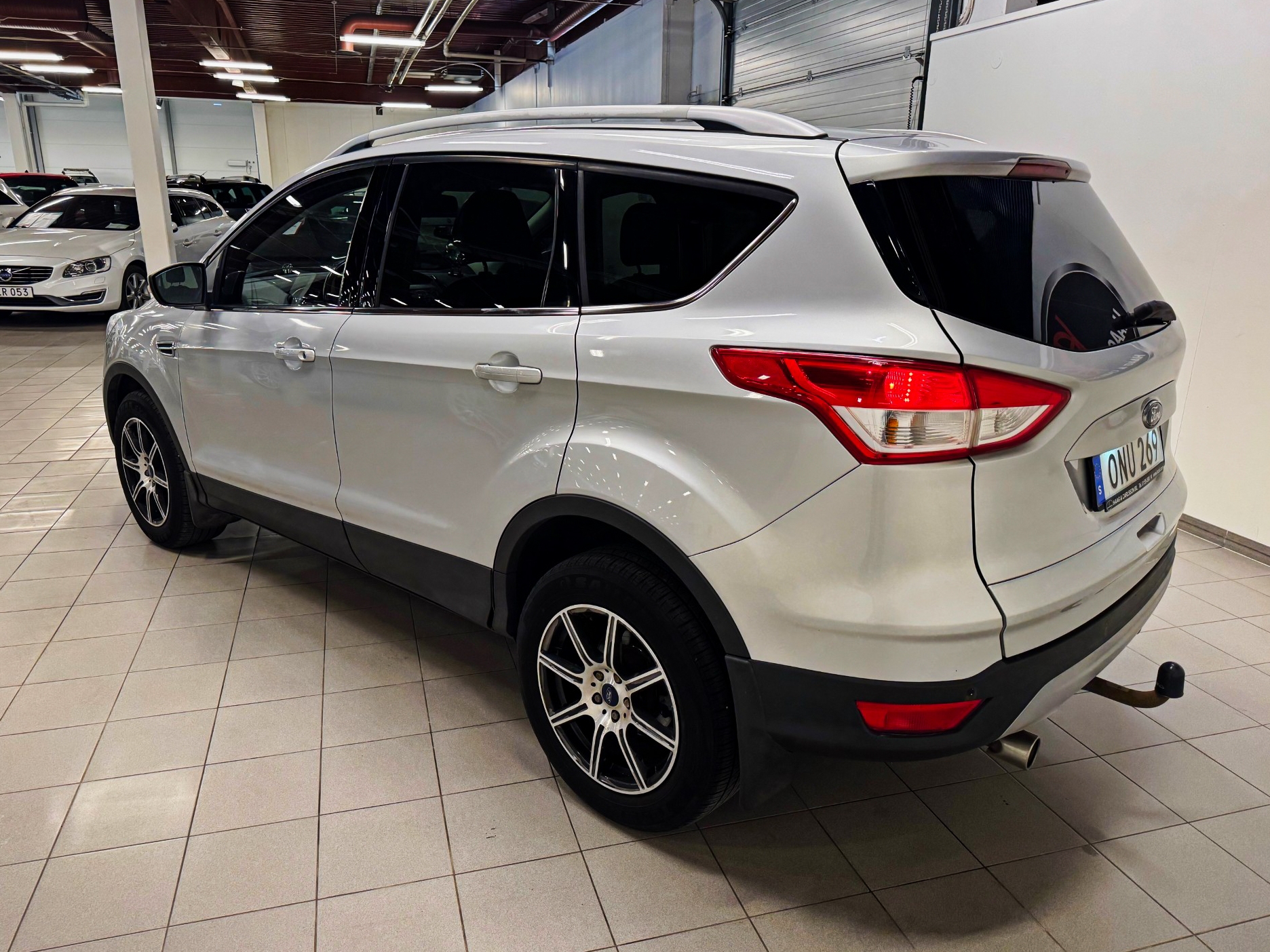 Ford Kuga 2.0 TDCi AWD Powershift 150hk 2015, bild 7/38