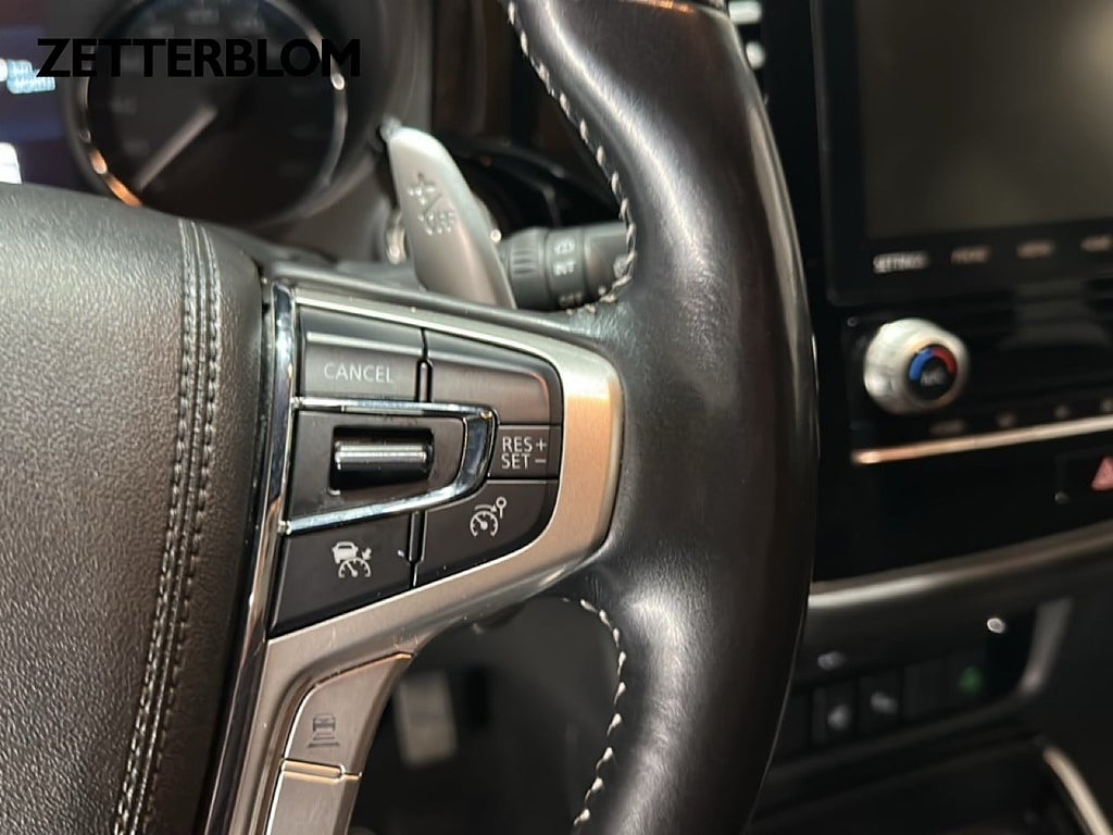 Kombi Mitsubishi Outlander 17 av 20