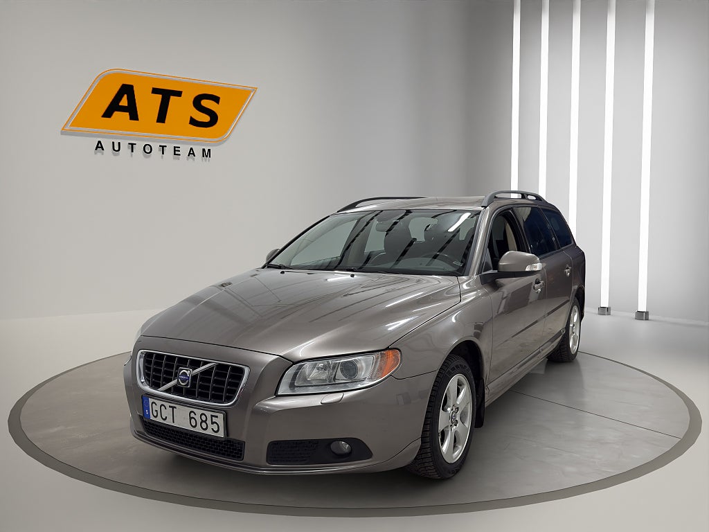 Volvo V70 2.5T Momentum/ Fullservad/ 0% Ränta