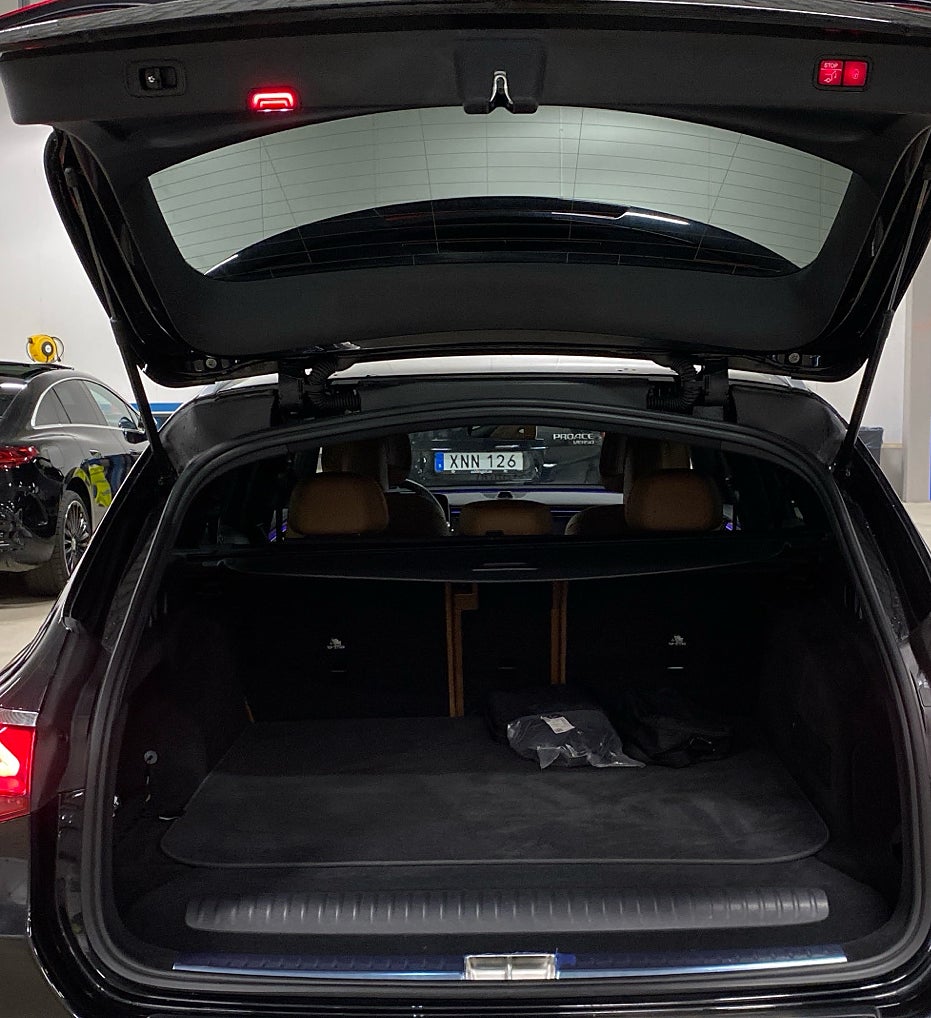 Mercedes-Benz E 300 de 4MATIC AMG Superscreen Advanced Plus Läder 20tum - bild 8