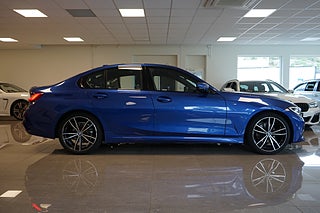 bmw-320-d-xdrive-sedan-m-sport-innovation-drag-hud-h-k-190-fkt47t