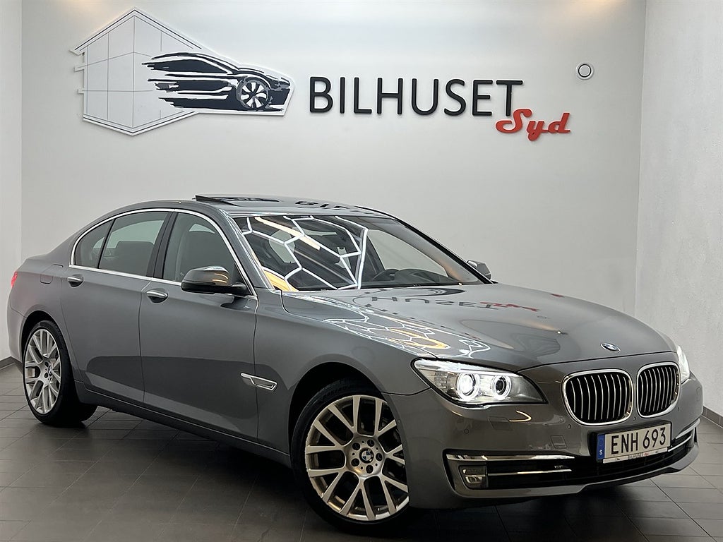 BMW 730 d xDrive 258hk Tlucka/HUD/Läder/Navi/Bkamera/Softclose