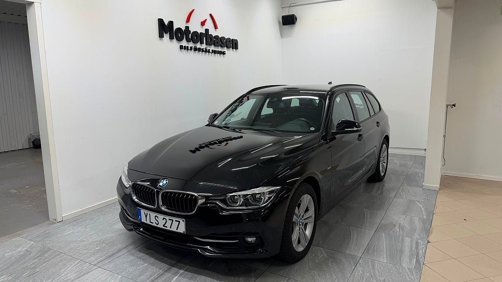 BMW 320I xDrive Touring Sport line |Dragkrok|Ny servad | UNIK