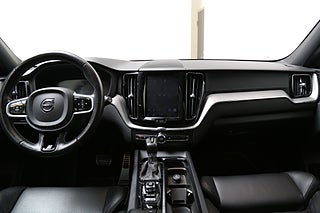 SUV Volvo XC60 20 av 29