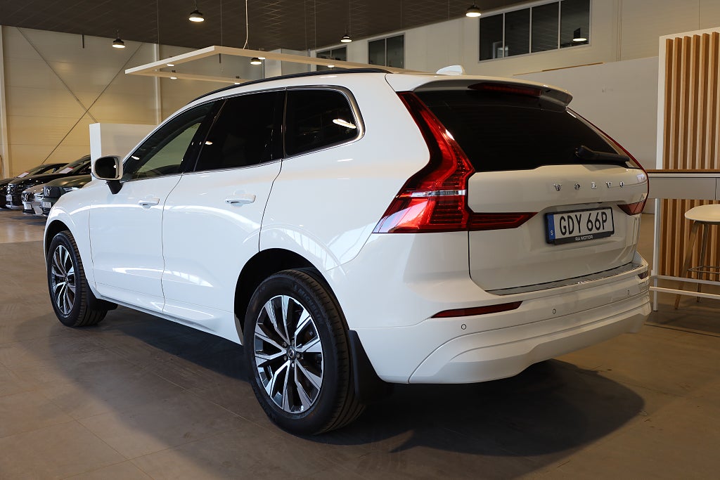 Volvo XC60 B4 AUT Momentum Advanced Navi Kamera Keyless CarPlay