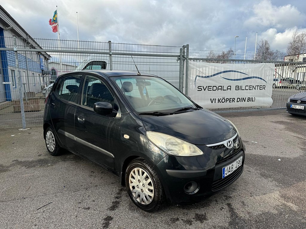 Hyundai i10 1.2 e-Motion Besiktad Servad