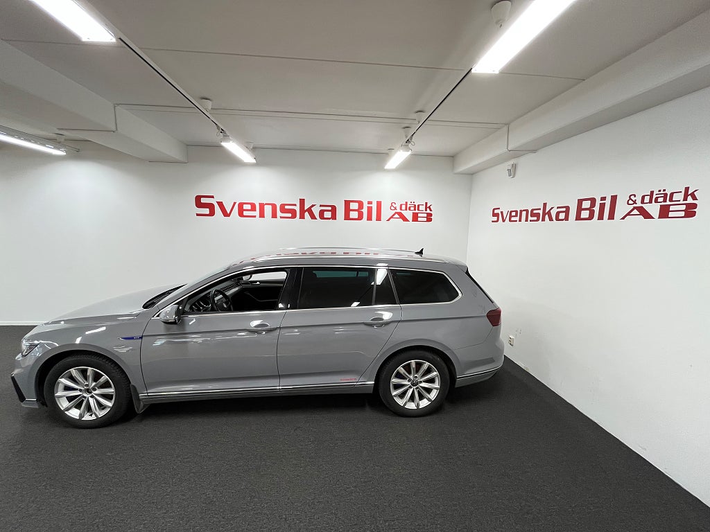 Volkswagen Passat 2023 - miniatyr 8