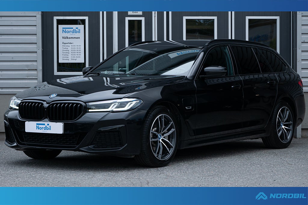 BMW 530e xDrive Touring M Sport HuD H/K Drag Serviceavtal 2030