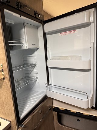 Husbil-halvintegrerad Pilote V600G 190HK 9 av 19