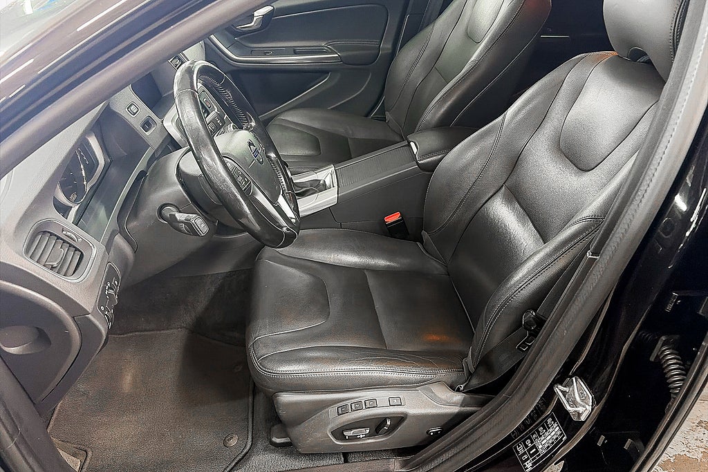 Volvo V60 2018
