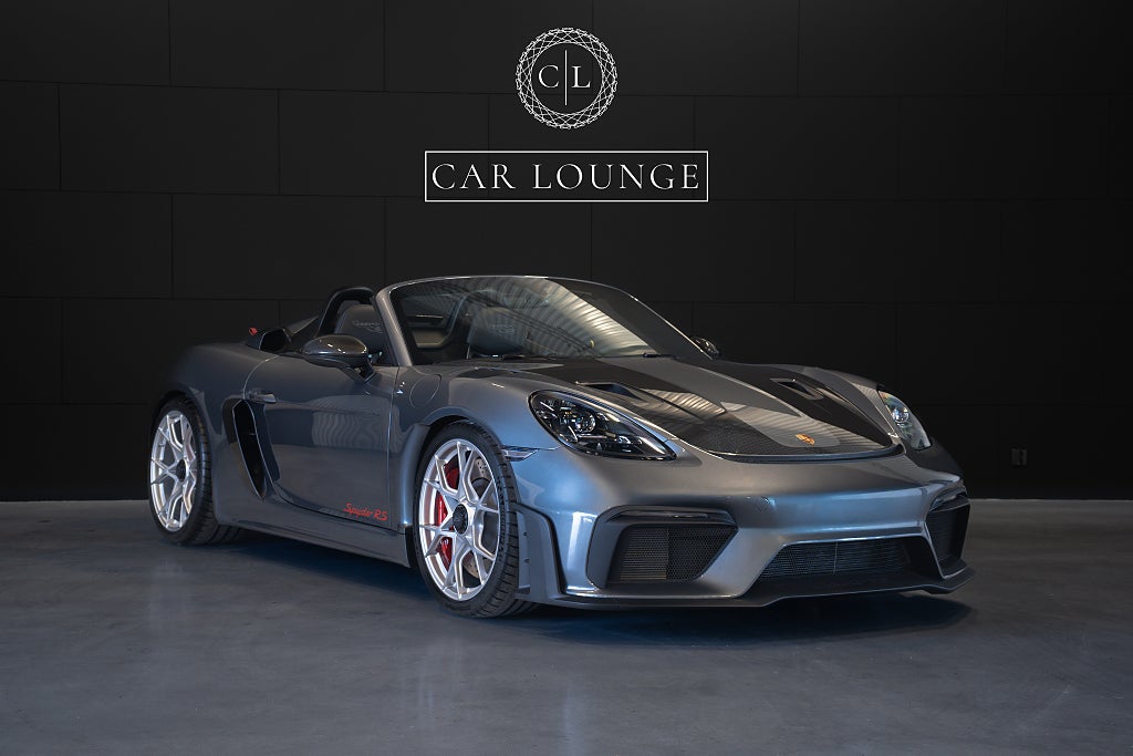Porsche 718 Spyder RS \ Weissach paket \