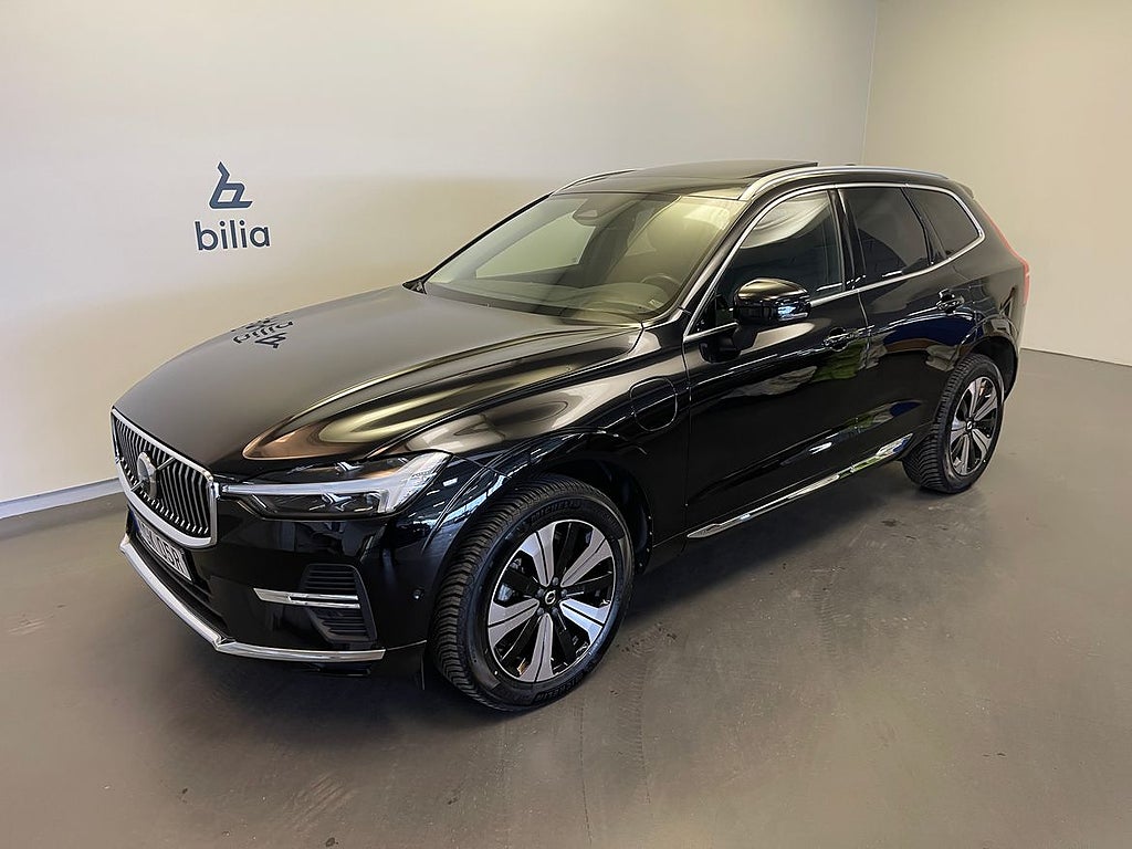 Volvo XC60 Recharge T6 Plus Bright / Tonade rutor / Läder...