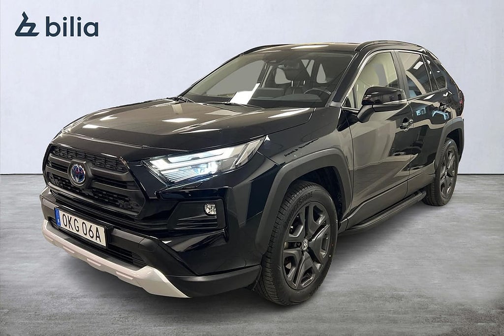 Toyota RAV4 2,5 Hybrid AWD-I Adventure Dragkork Navi Värmare