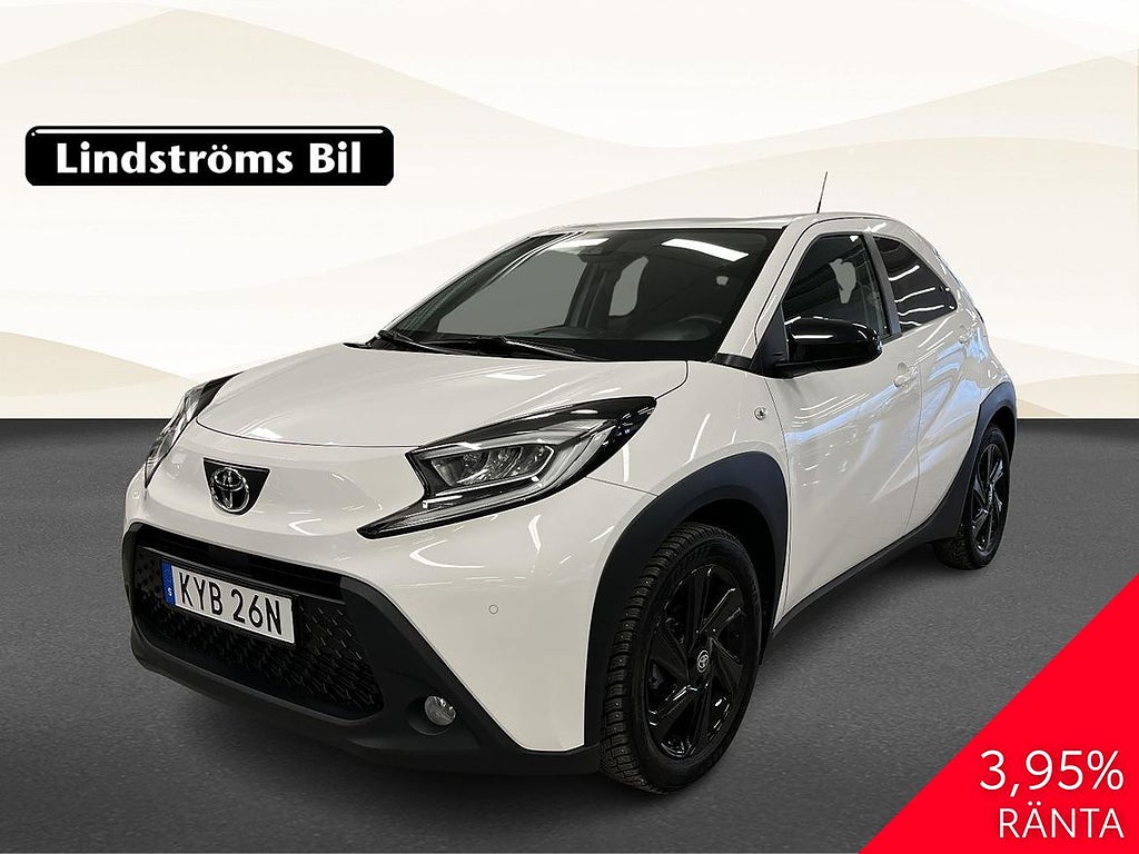 Toyota Aygo X Play VVT-i 1.0 72hk V-Hjul Moms