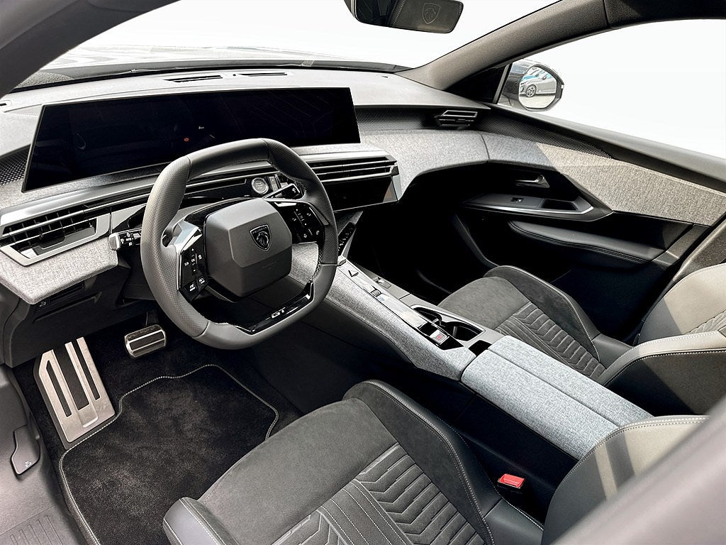 Bild på Peugeot E-3008 GT 214hk Aut - OMGÅENDE LEVERANS