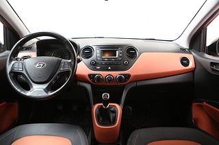 Halvkombi Hyundai i10 16 av 21