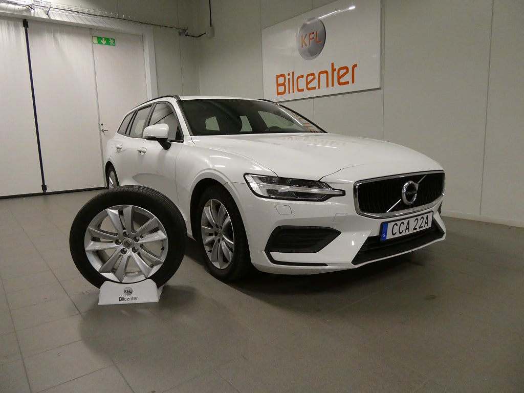 Volvo V60 D3 AWD*KFL 10 år 2,99%* Aut-Drag-SoV *NYSERVAD*