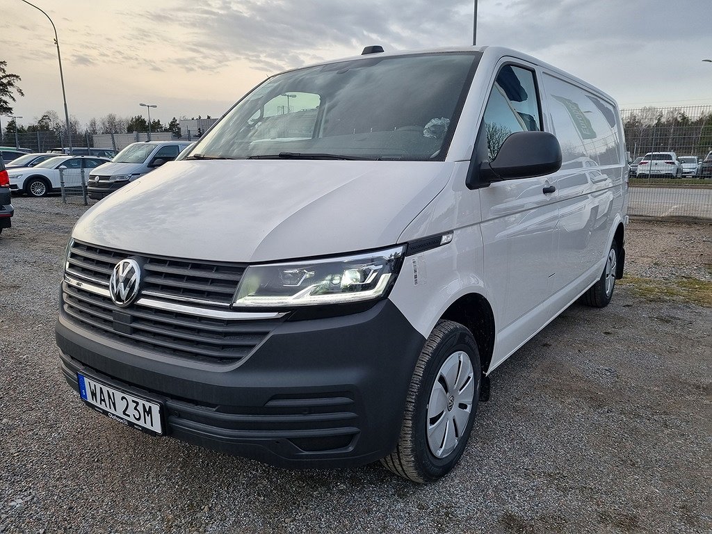 Volkswagen Transporter T6 T6.1 Skåp lång 2.0 TDI 150 hk 6-vxl LAGERBIL