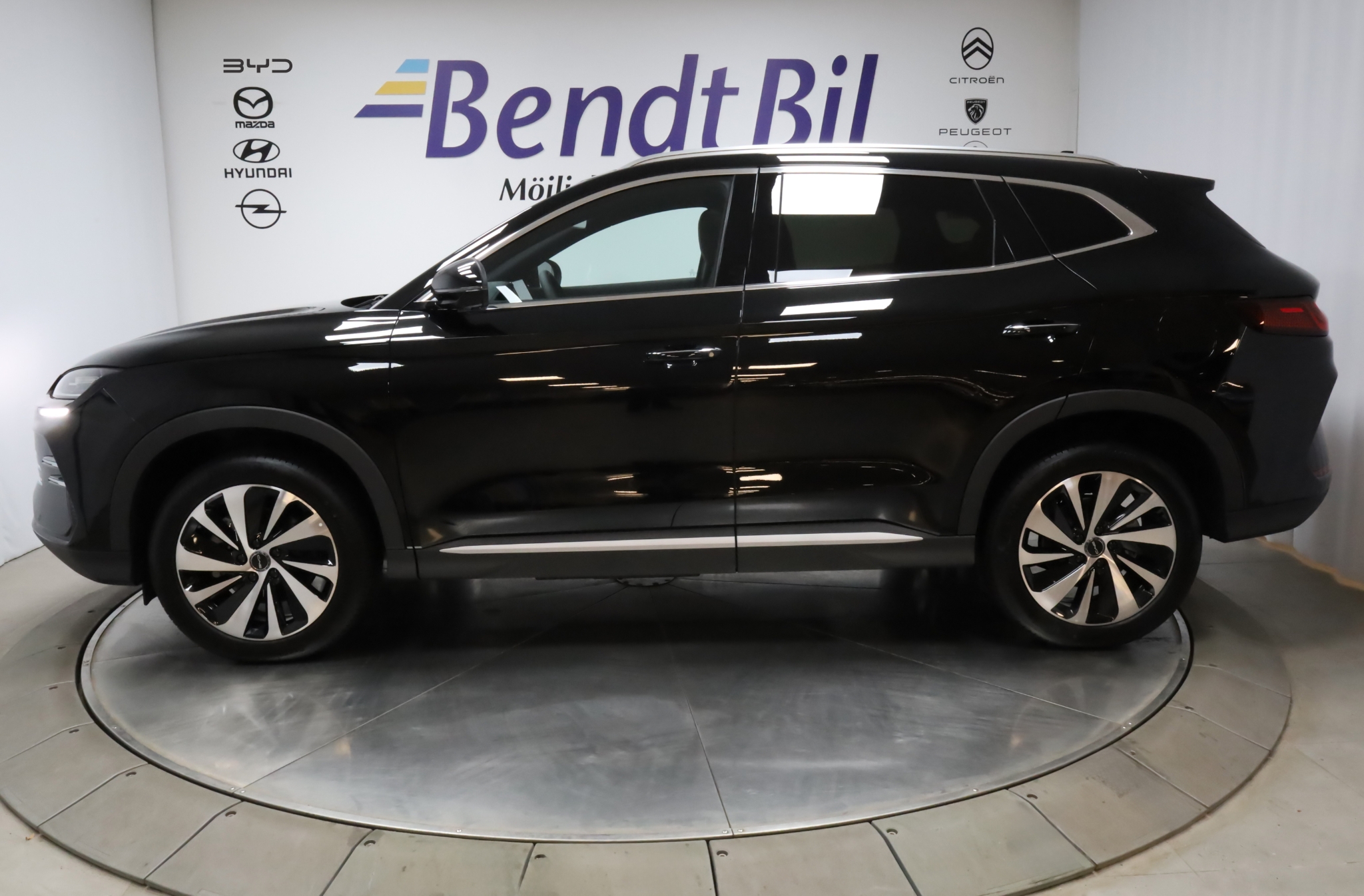 BYD Seal U DM-i 2026, bild 6/10