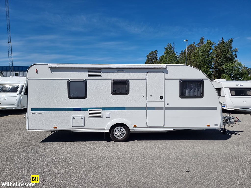 Adria AVIVA 563 PT Barnkammarvagn Pluspaket Golvvärme 7 bäddar