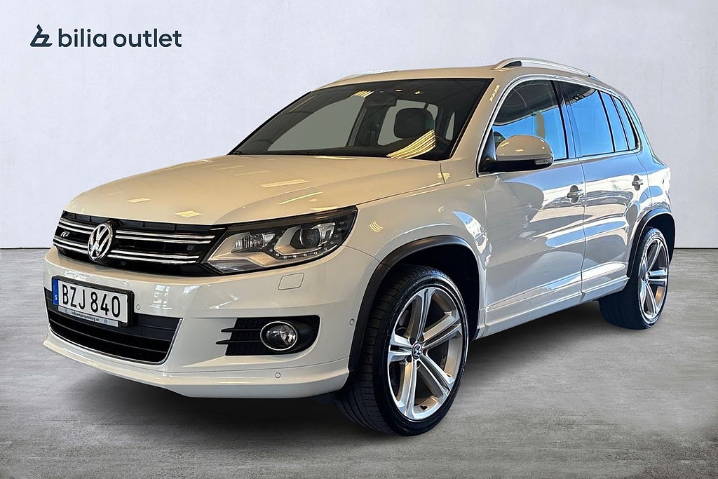 Volkswagen Tiguan 2.0 4Motion R-Line 177hk / Dragkrok Värmare Panorama