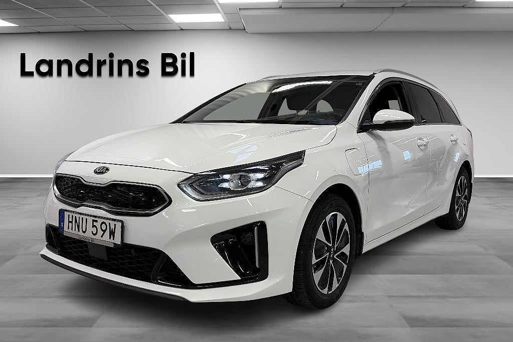 Kia Ceed SW Plug-in 141hk Advance Plus *V-Hjul*Drag*Värmare*