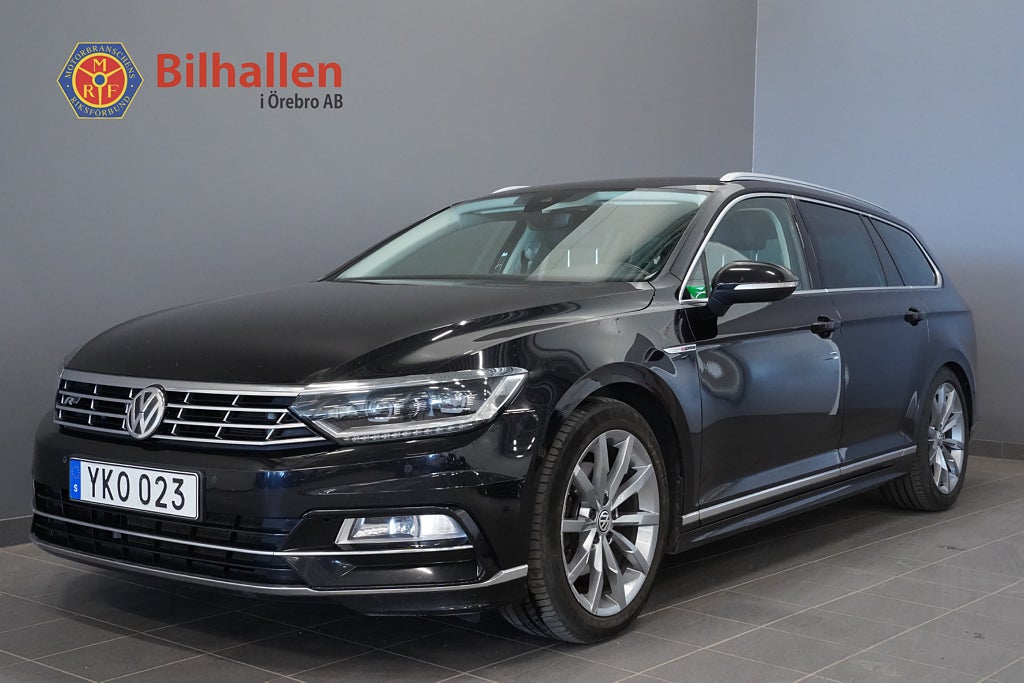 Volkswagen Passat Sportscombi 2.0 TDI R-Line 4Motion GT Värmare Cockpit