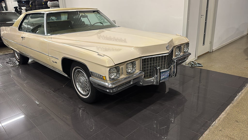 Cadillac Coupé DeVille