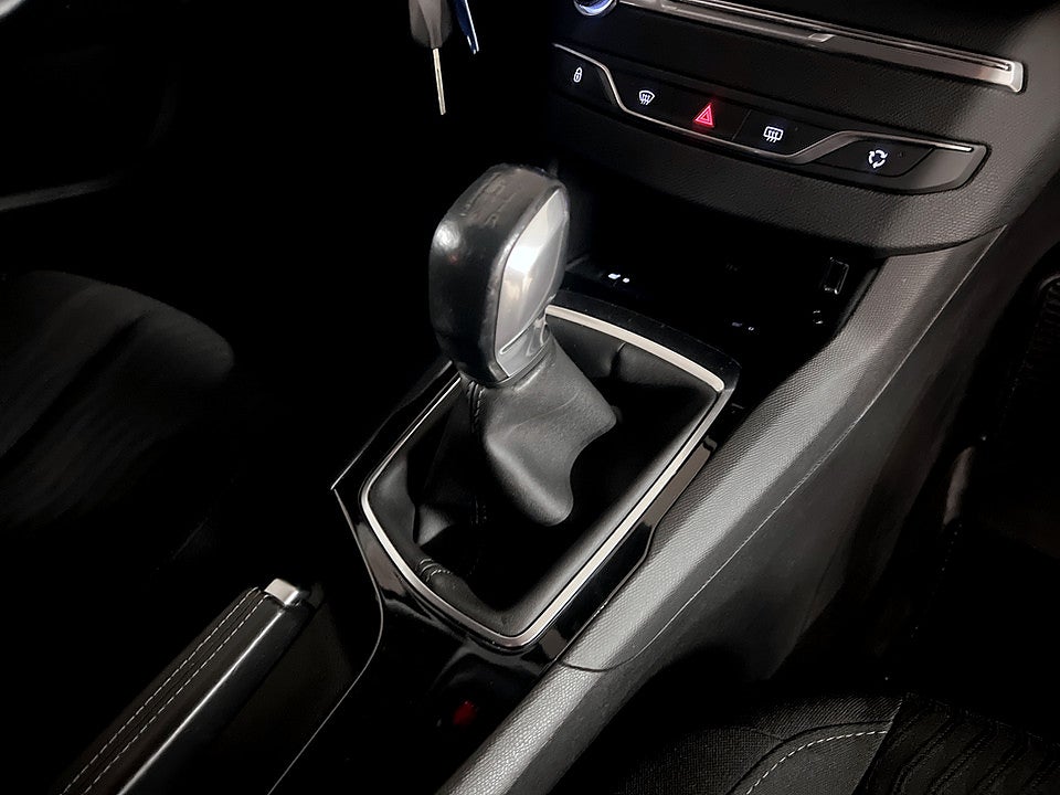 Bild på Peugeot 308 SW Active 1.2 PT 110hk KAMPANJRÄNTA 3,99%