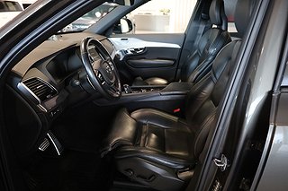 SUV Volvo XC90 8 av 20