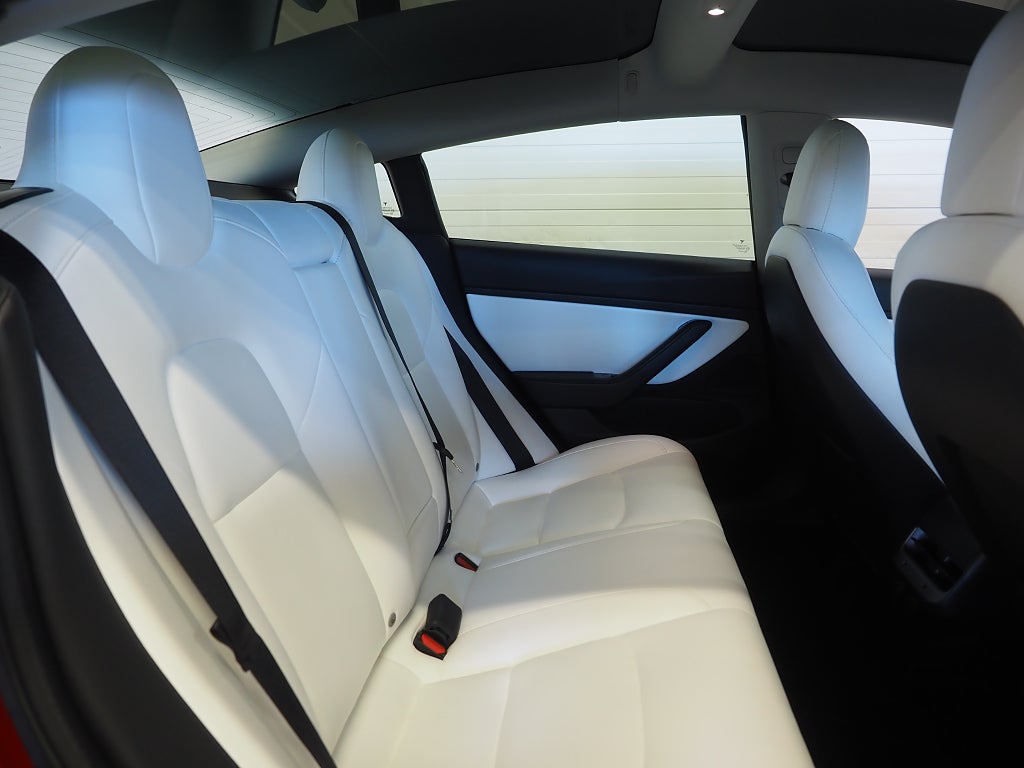 Tesla Model 3 Performance 513hk PPF Läder 20" Stiletto 2019