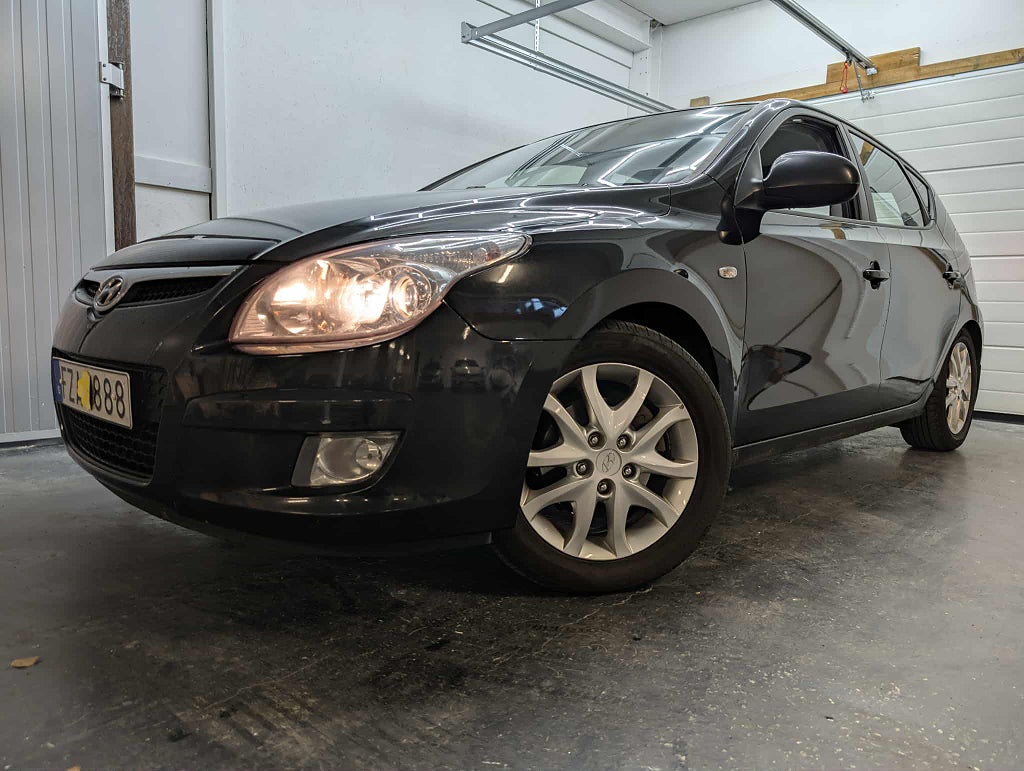 Hyundai i30 1.6 CRDi Euro 4 dragkrok. låg förbrukning.