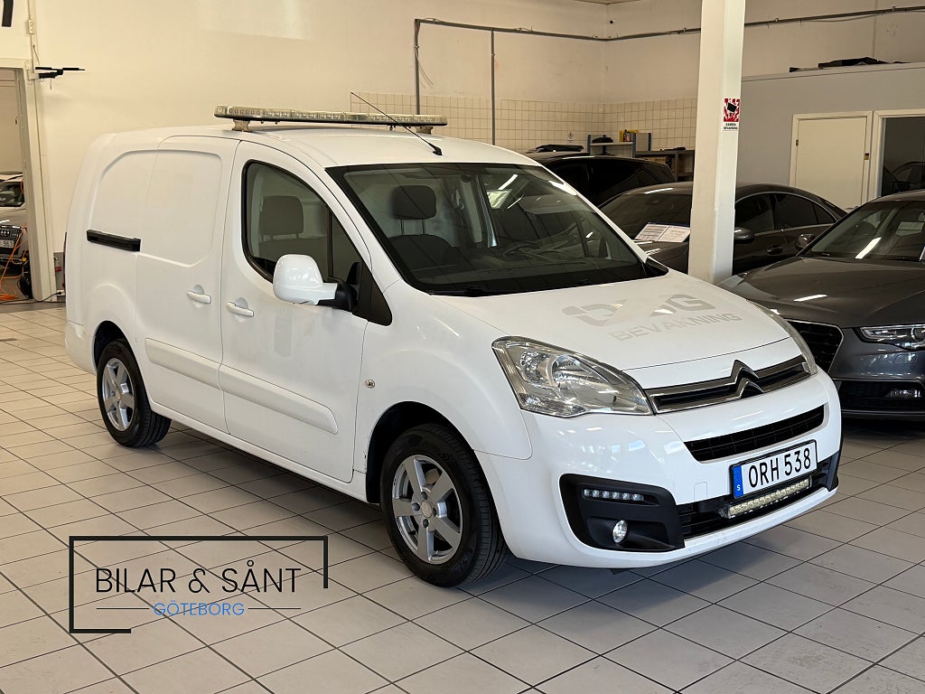 Citroën Berlingo 1.6 BlueHDi 99hk Lång Automat Dragkrok 1 Ägare