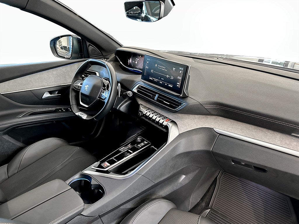 Bild på Peugeot 3008 GT 1.2 PT 130hk Aut -B-KAMERA, CARPLAY