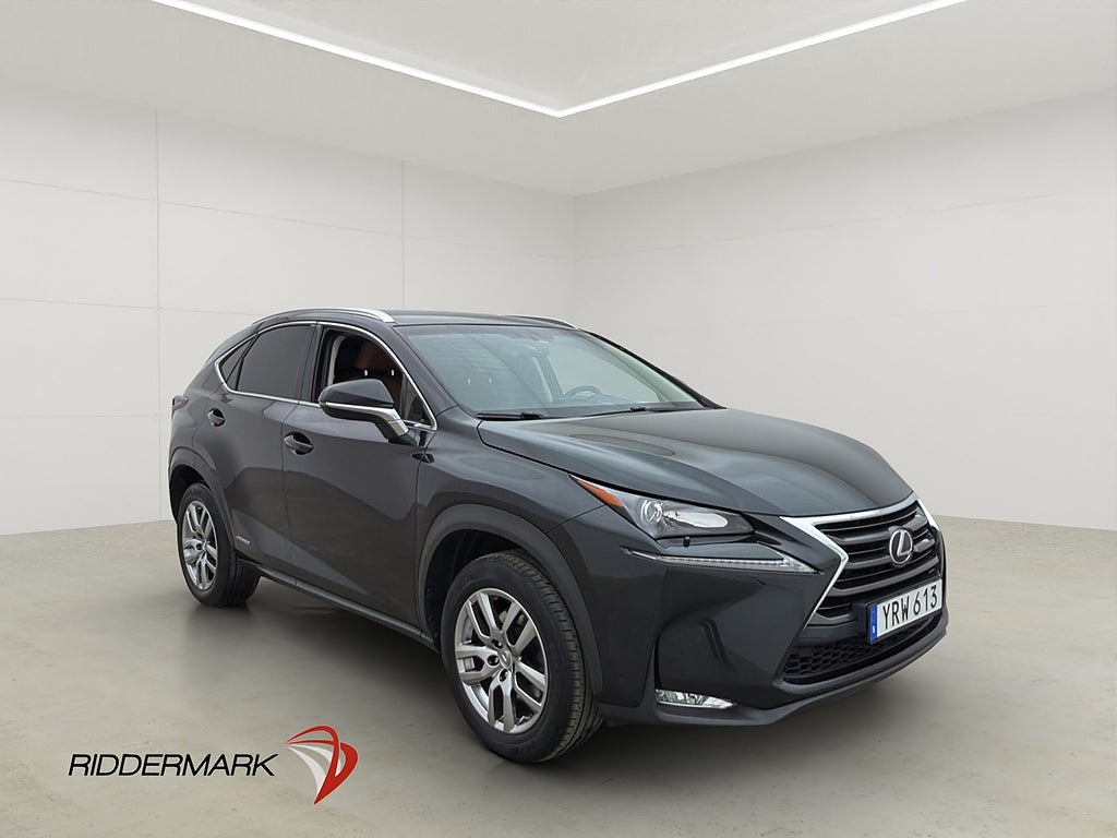 Lexus NX 300h AWD Executive Navi Läder El-bagage Keyless
