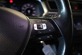 SUV Volkswagen Tiguan 31 av 34