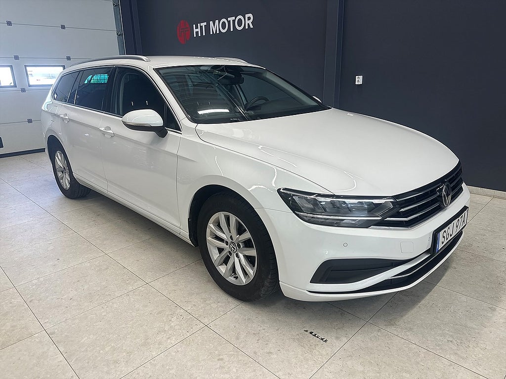 Volkswagen Passat Sportscombi 2.0 TDI Business/Adaptiv Farthållare 